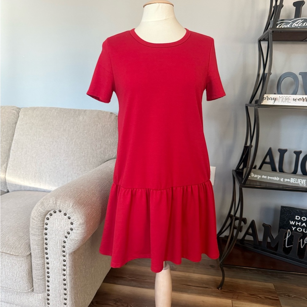 Elegant Red Short Sleeve Dress